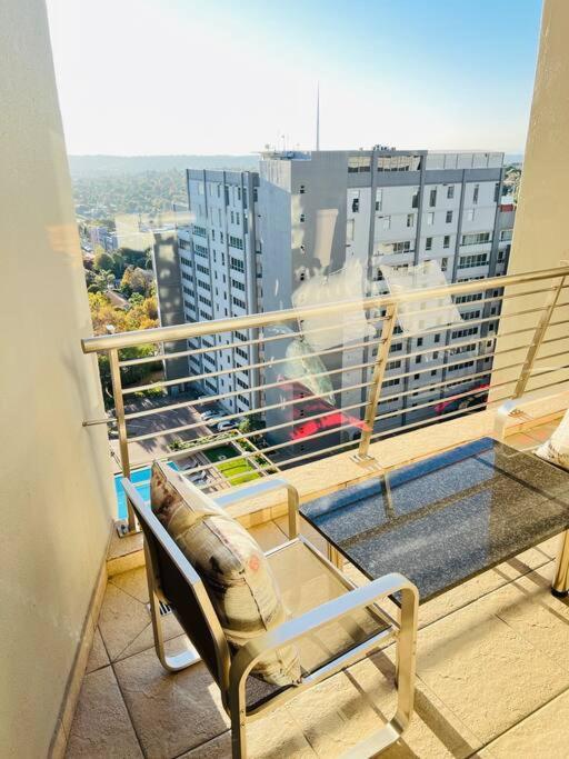 Duplex Penthouse 24H Electricity Lejlighed Johannesburg Eksteriør billede